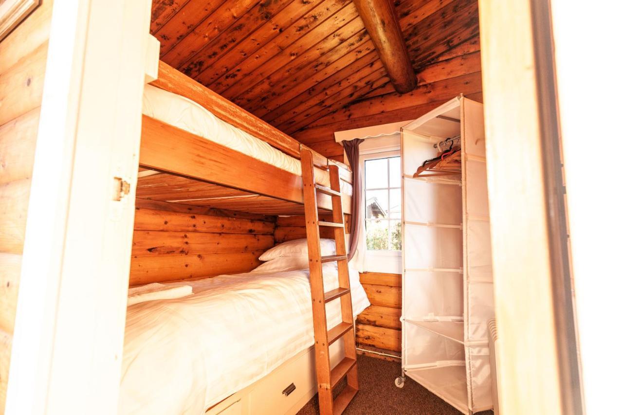 Log Cabin Nestled In The Mountains Of Snowdonia By Seren Property Trawsfynydd 외부 사진